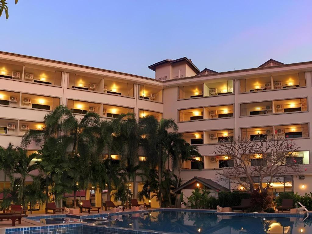 The Zen Hotel Pattaya Exterior foto